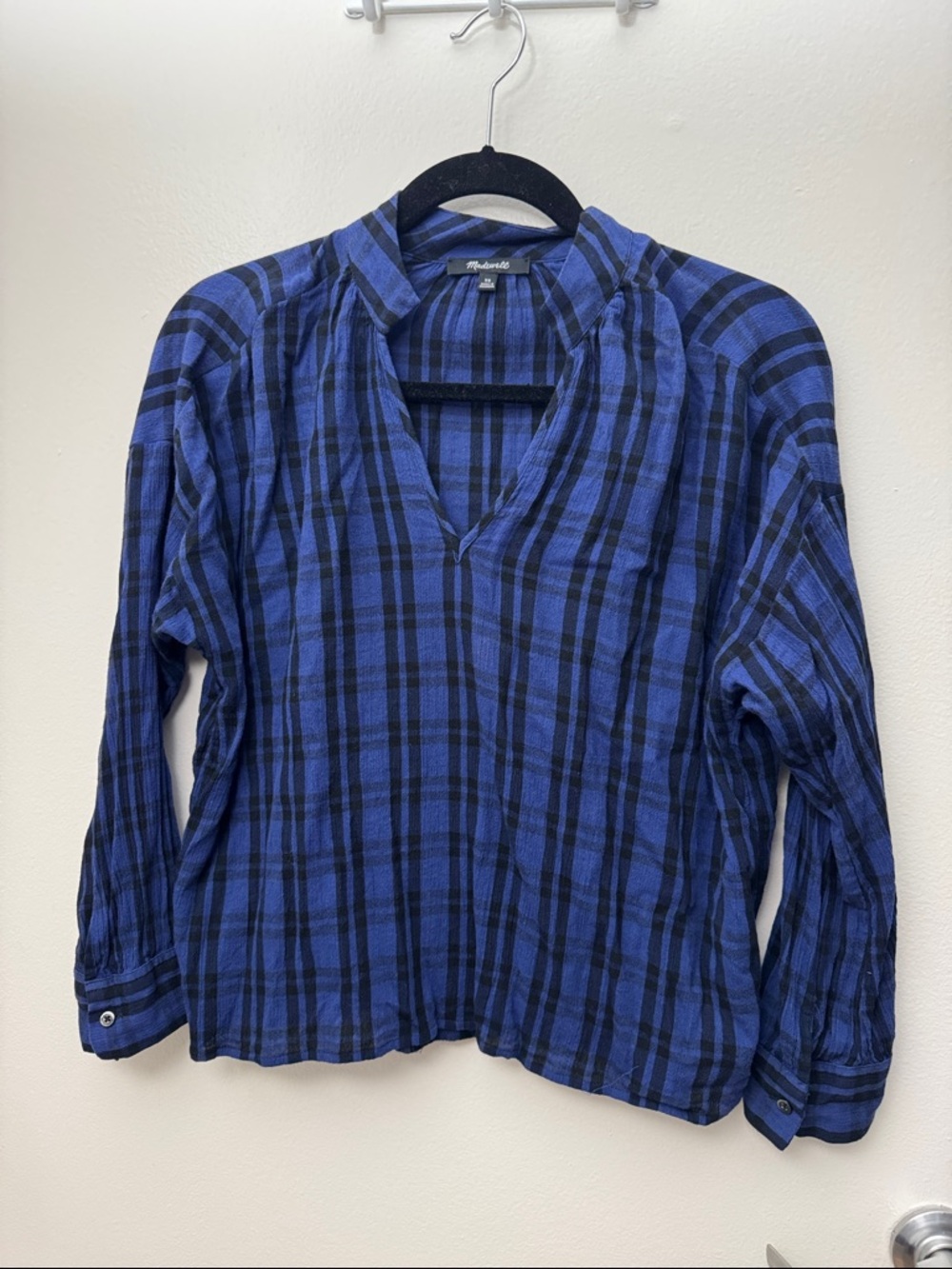 Madewell Blue & Black Plaid V-Neck Button Cuff Tunic